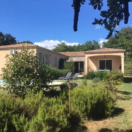 Casa vacanze En Campagne Pour 8 Pers Avec Piscine Parc Cloture